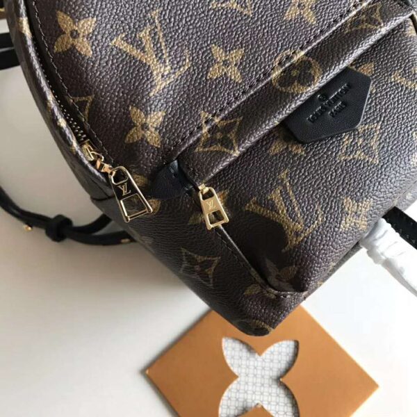 Louis Vuitton Palm Springs Mini Bagspack